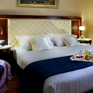 hotel-mondial-rome.it-romehotels.com/