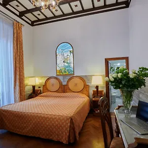 farnese.it-romehotels.com/